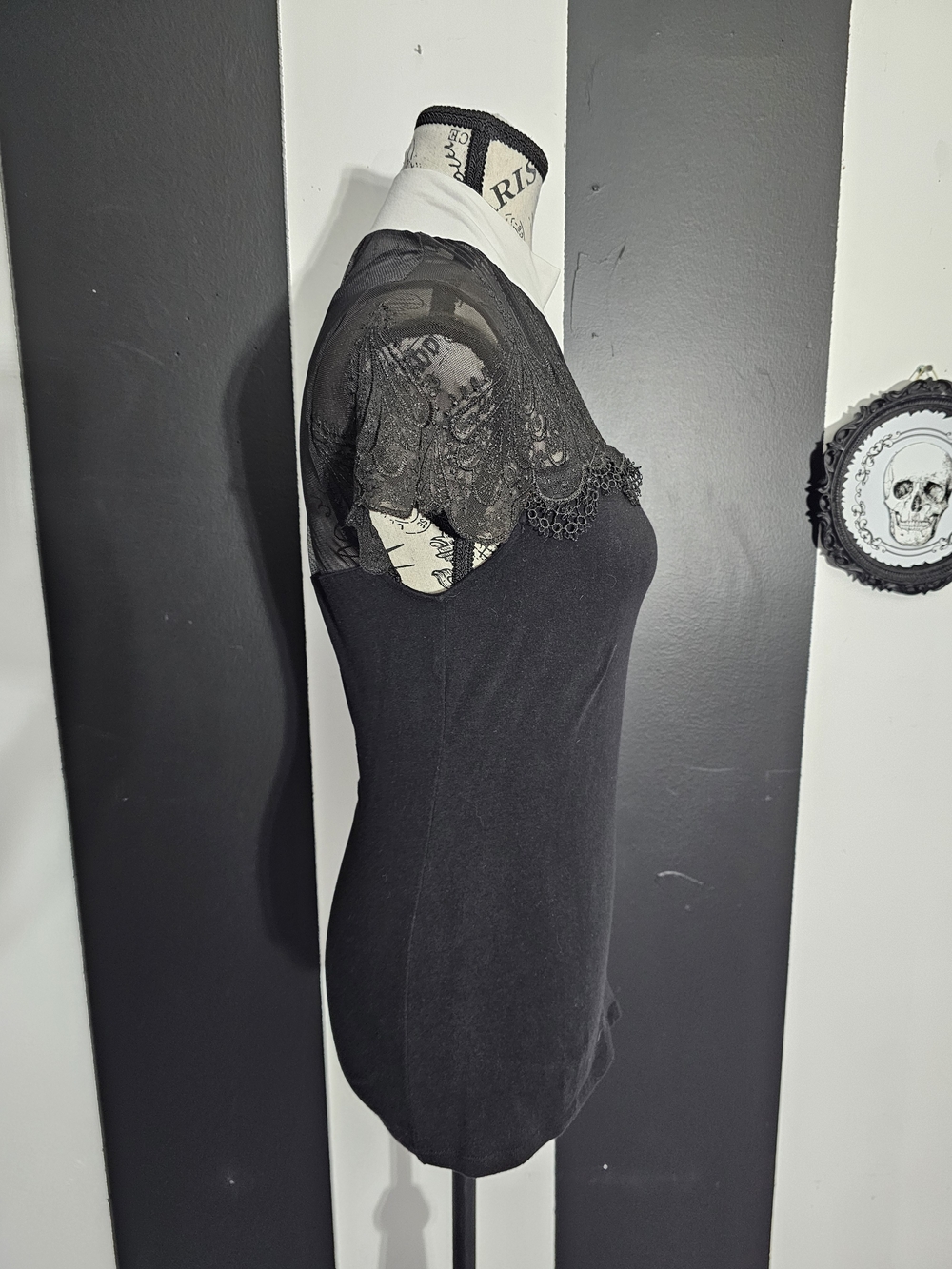 Stallion Lace Top - Picture 6 of 6